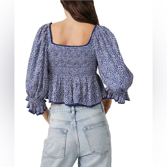 Free People Brittnee Printed Top in the color Blue Combo. NWT size Medium. - Picture 2 of 8